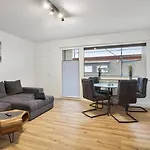 Daire 24-7 Living - *
