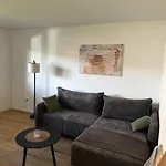 24-7 Living - Daire