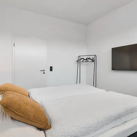 24-7 Living - * Ludinghausen