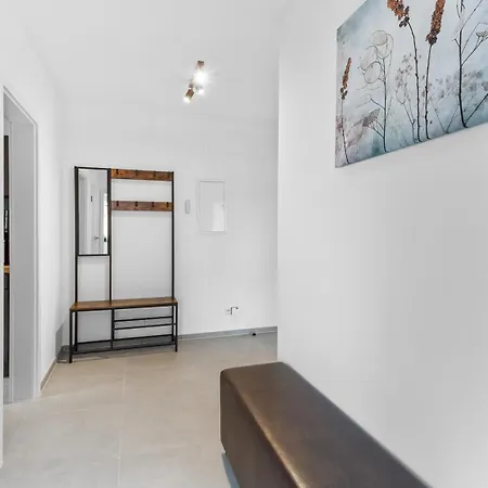 Appartement 24-7 Living - *