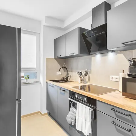 24-7 Living - *