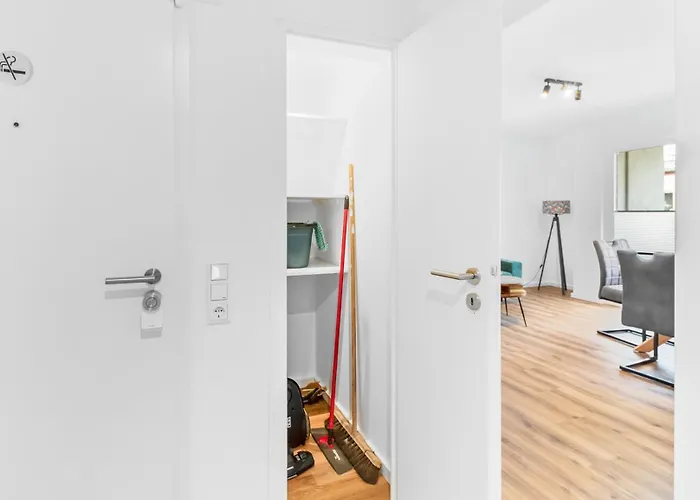 24-7 Living - アパート *